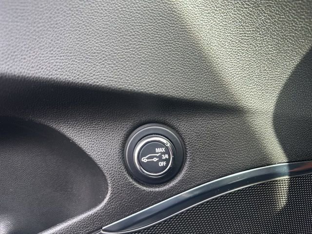 Used 2024 Buick Enclave Premium image 31