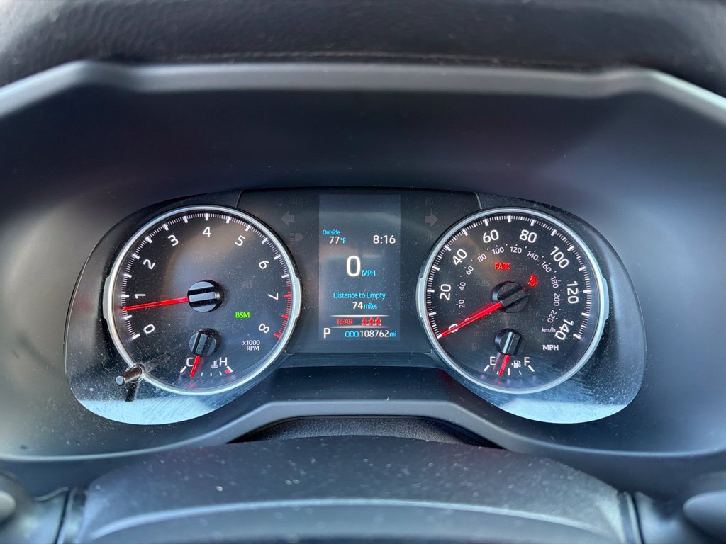 Used 2019 Toyota RAV4 XLE w/ Convenience Package AWD/4WD image 9