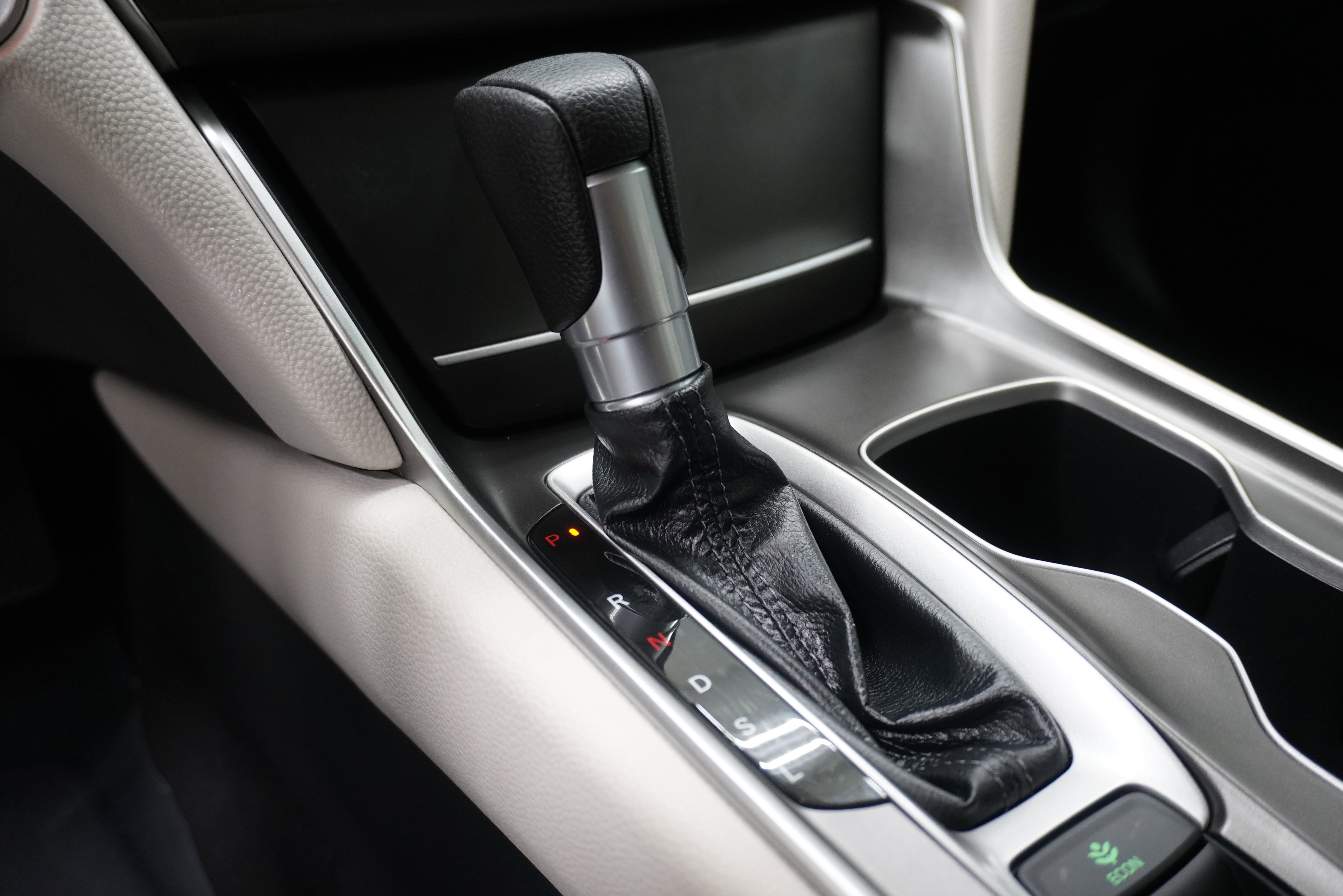 Used 2019 Honda Accord LX image 19