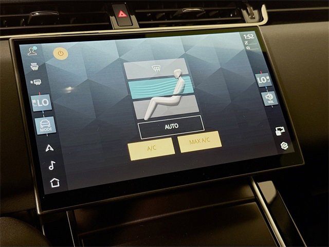 New 2026 Land Rover Range Rover Evoque Dynamic SE image 18