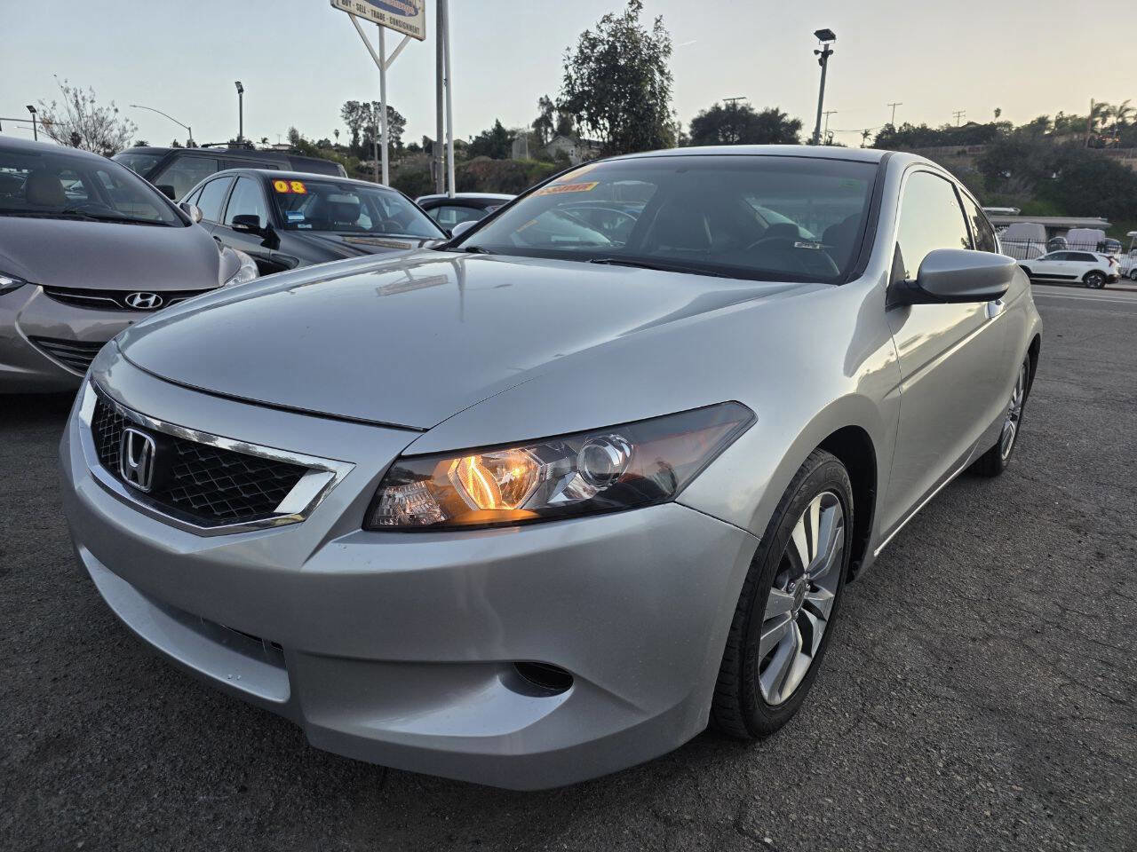Used 2010 Honda Accord EX-L image 6