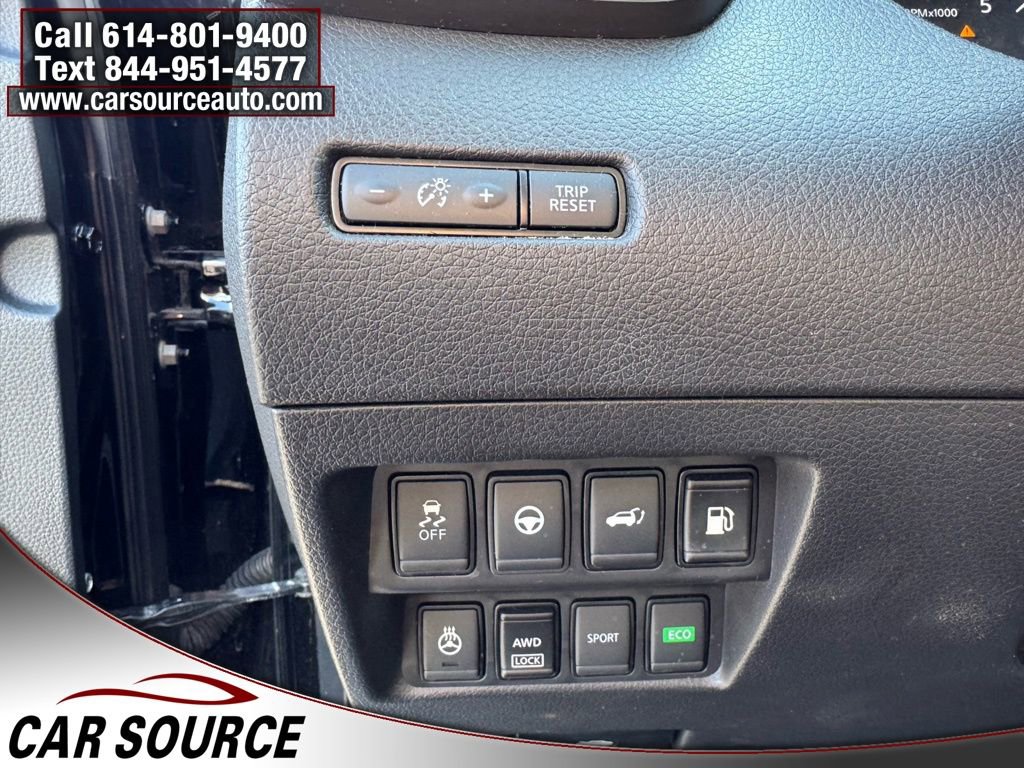 Used 2019 Nissan Rogue SL image 16