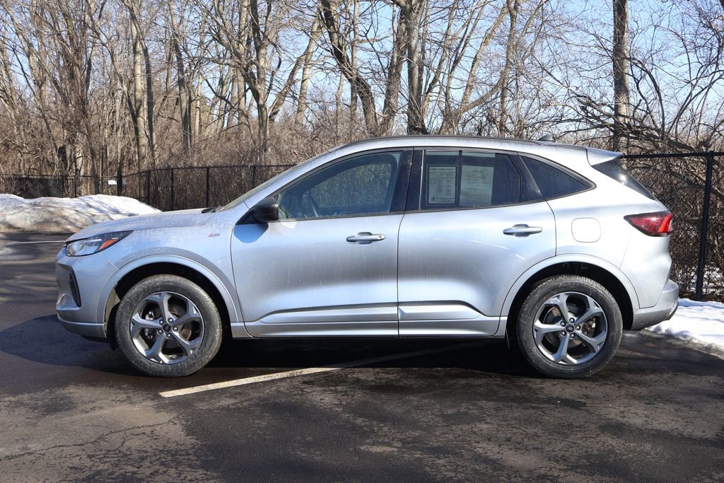 Used 2024 Ford Escape ST-Line image 4