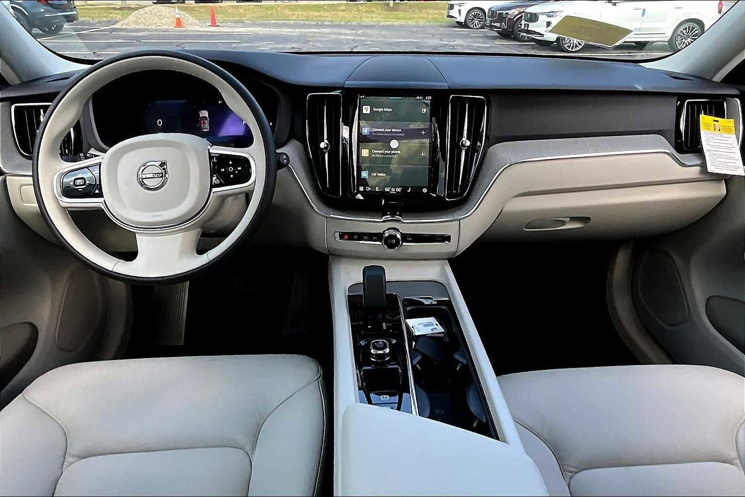 New 2025 Volvo XC60 T8 Plus w/ Protection Package Premier image 7