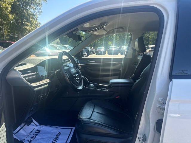 Used 2021 Jeep Grand Cherokee L Limited w/ Luxury Tech Group II AWD/4WD image 15