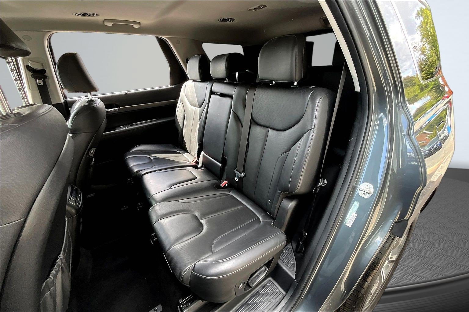Used 2022 Hyundai Palisade SEL w/ 8P Bench Seat Package FWD image 21