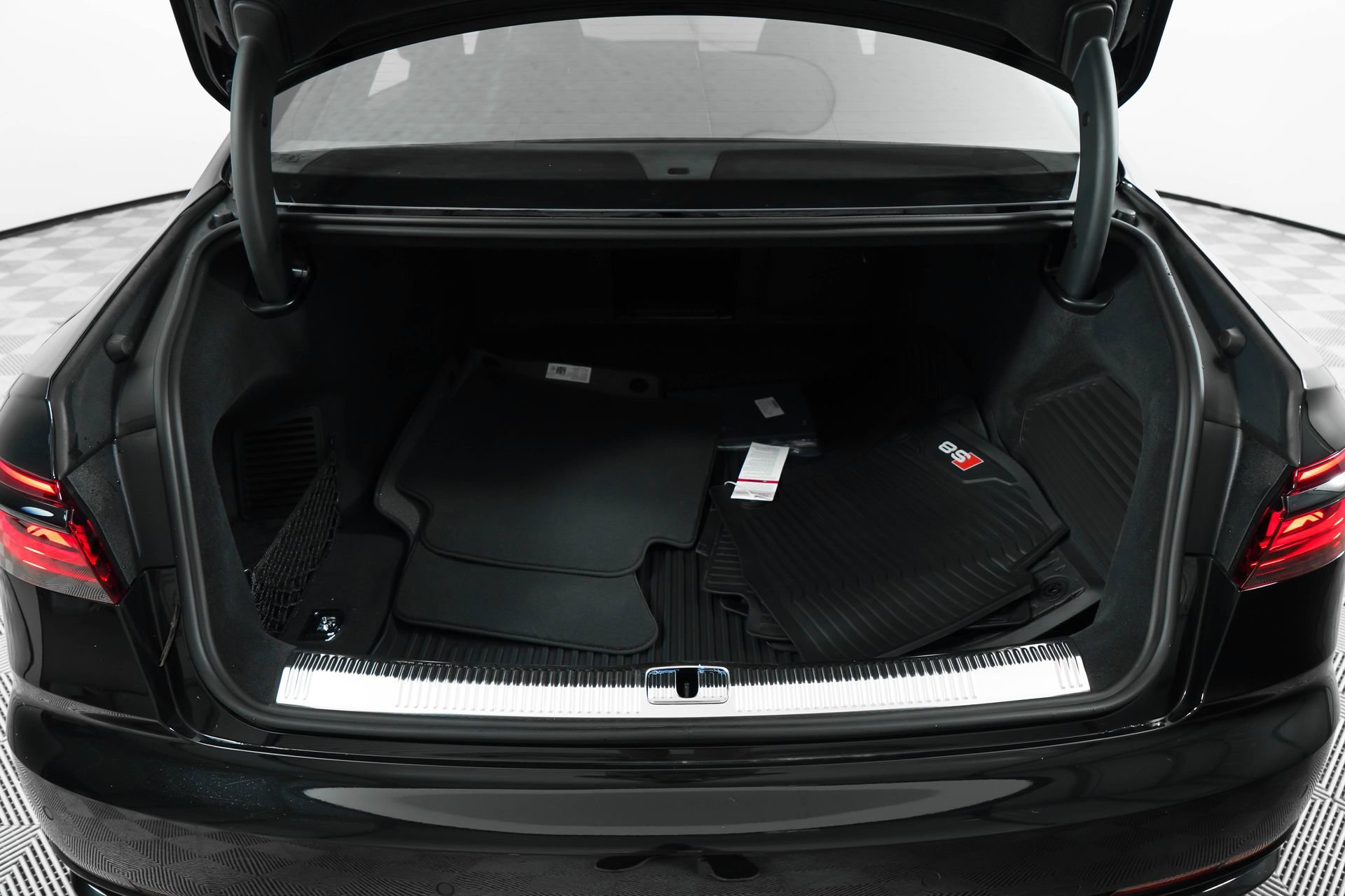 New 2025 Audi S8 image 56