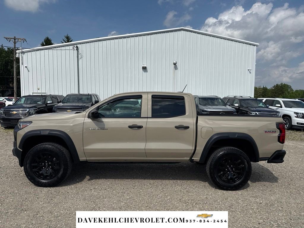 Used 2023 Chevrolet Colorado Trail Boss w/ Advanced Trailering Package AWD/4WD image 2