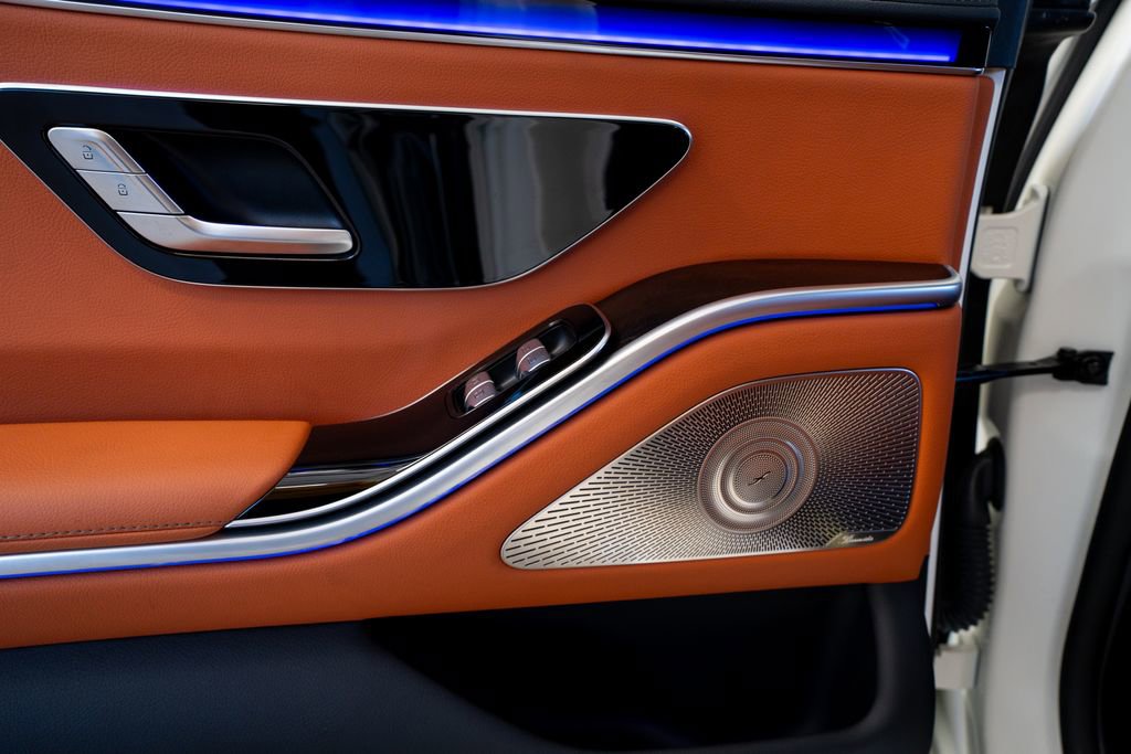 Used 2023 Mercedes-Benz S 500 4MATIC image 40