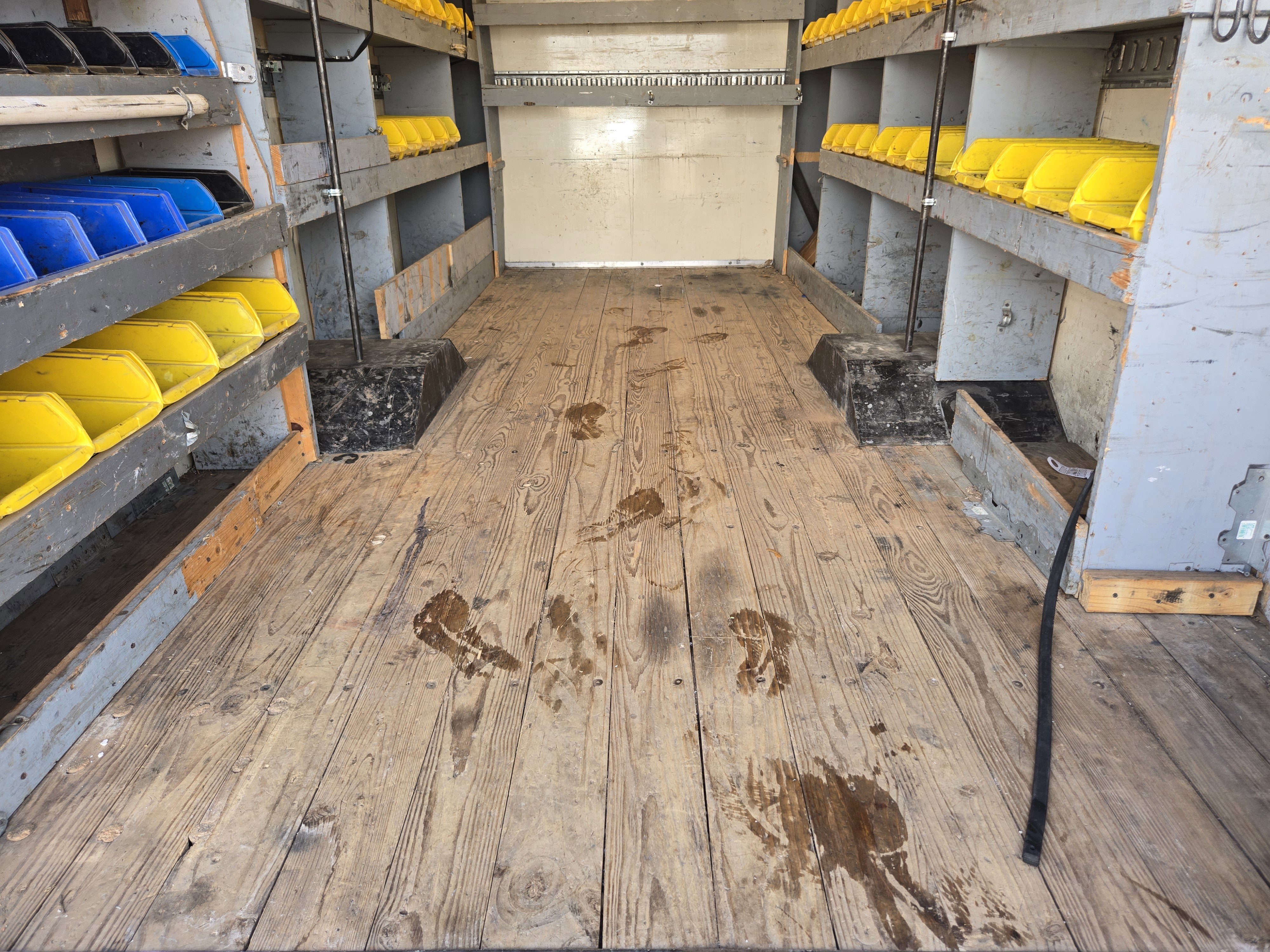 Used 2015 Ford Transit 350 156 DRW w/ Exterior Upgrade Package image 20