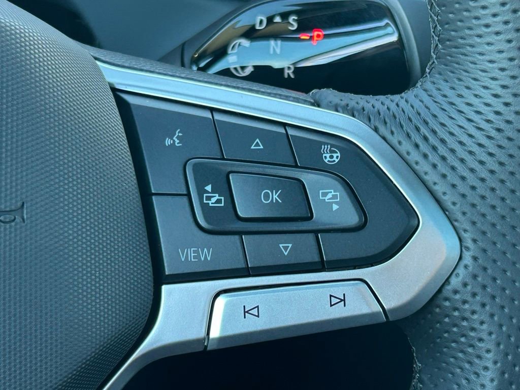 Used 2026 Volkswagen Tiguan SEL R-Line image 21