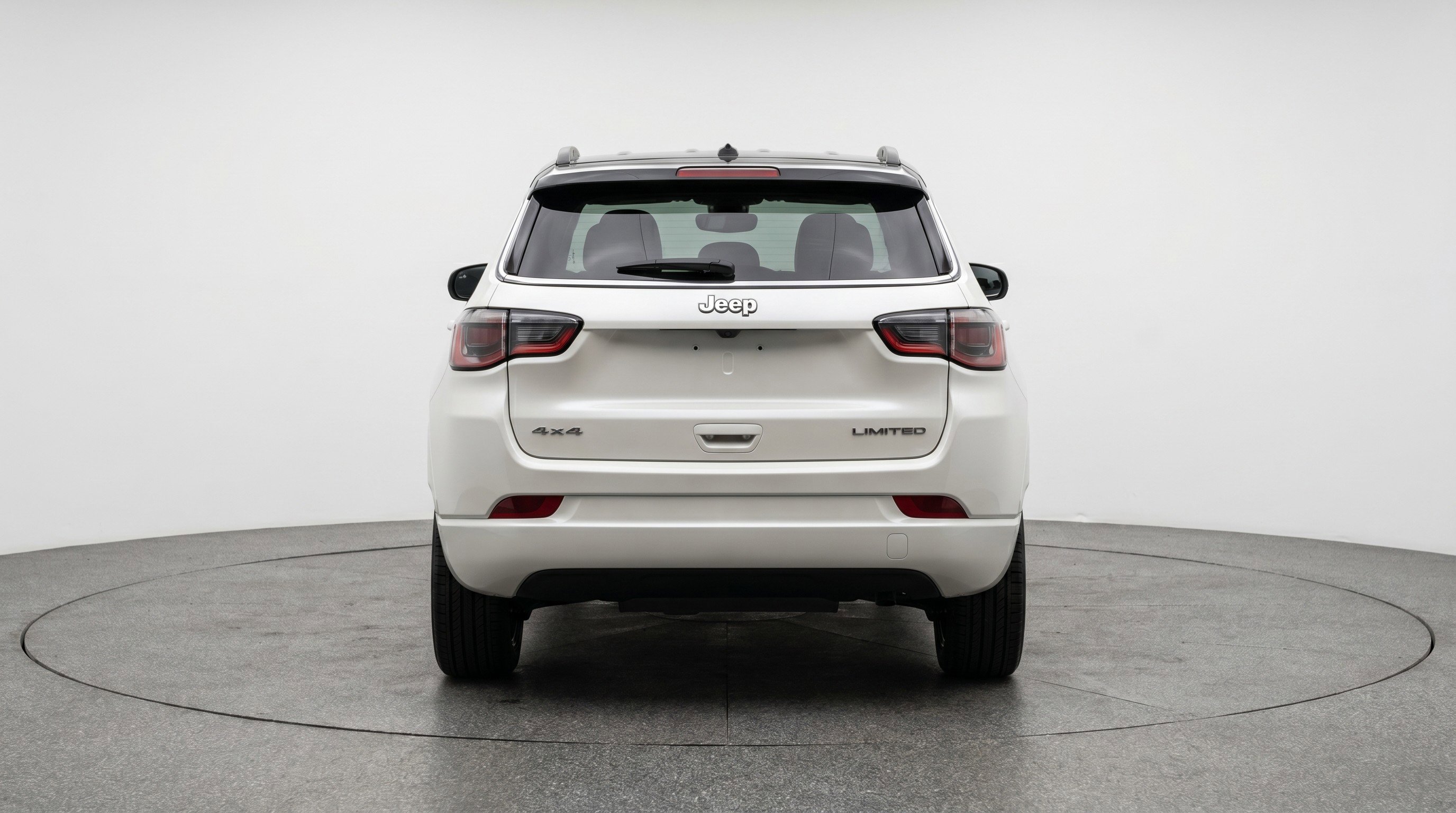 Used 2025 Jeep Compass Limited AWD/4WD image 7