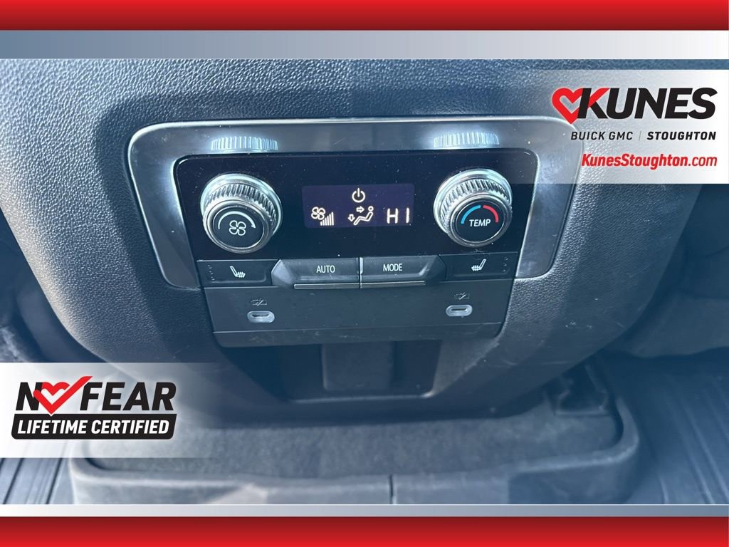 Used 2024 GMC Yukon SLT image 19