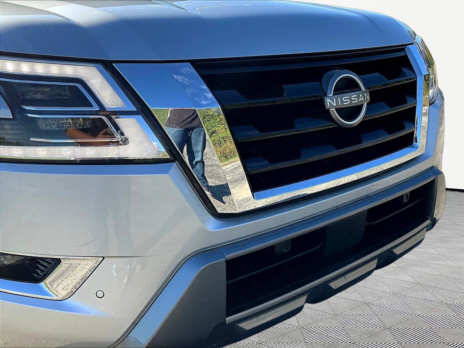 Used 2021 Nissan Armada SV w/ SV Appearance Package AWD/4WD image 34