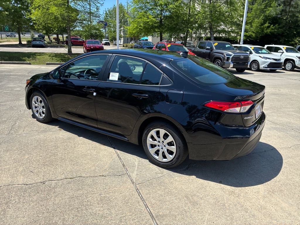 New 2026 Toyota Corolla LE image 3