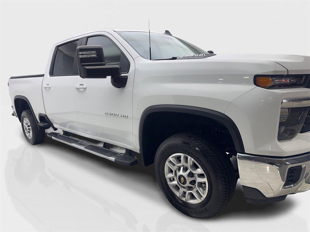 Used 2024 Chevrolet Silverado 2500 LT image 12