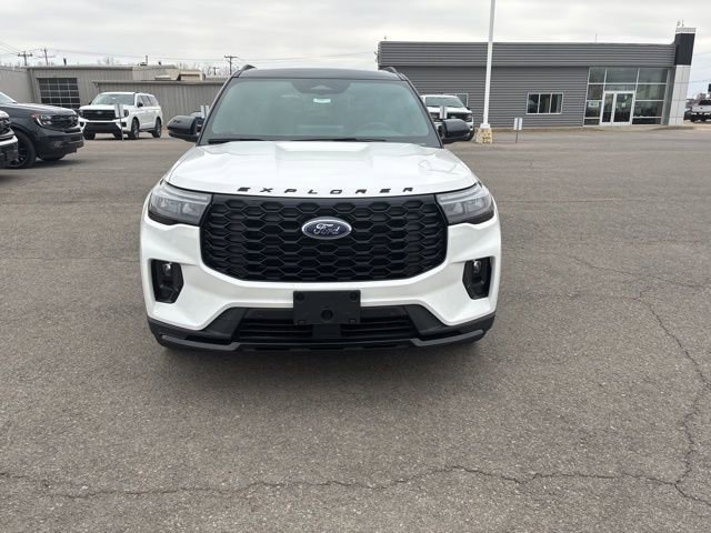 New 2026 Ford Explorer ST-Line w/ ST-Line Street Pack image 8
