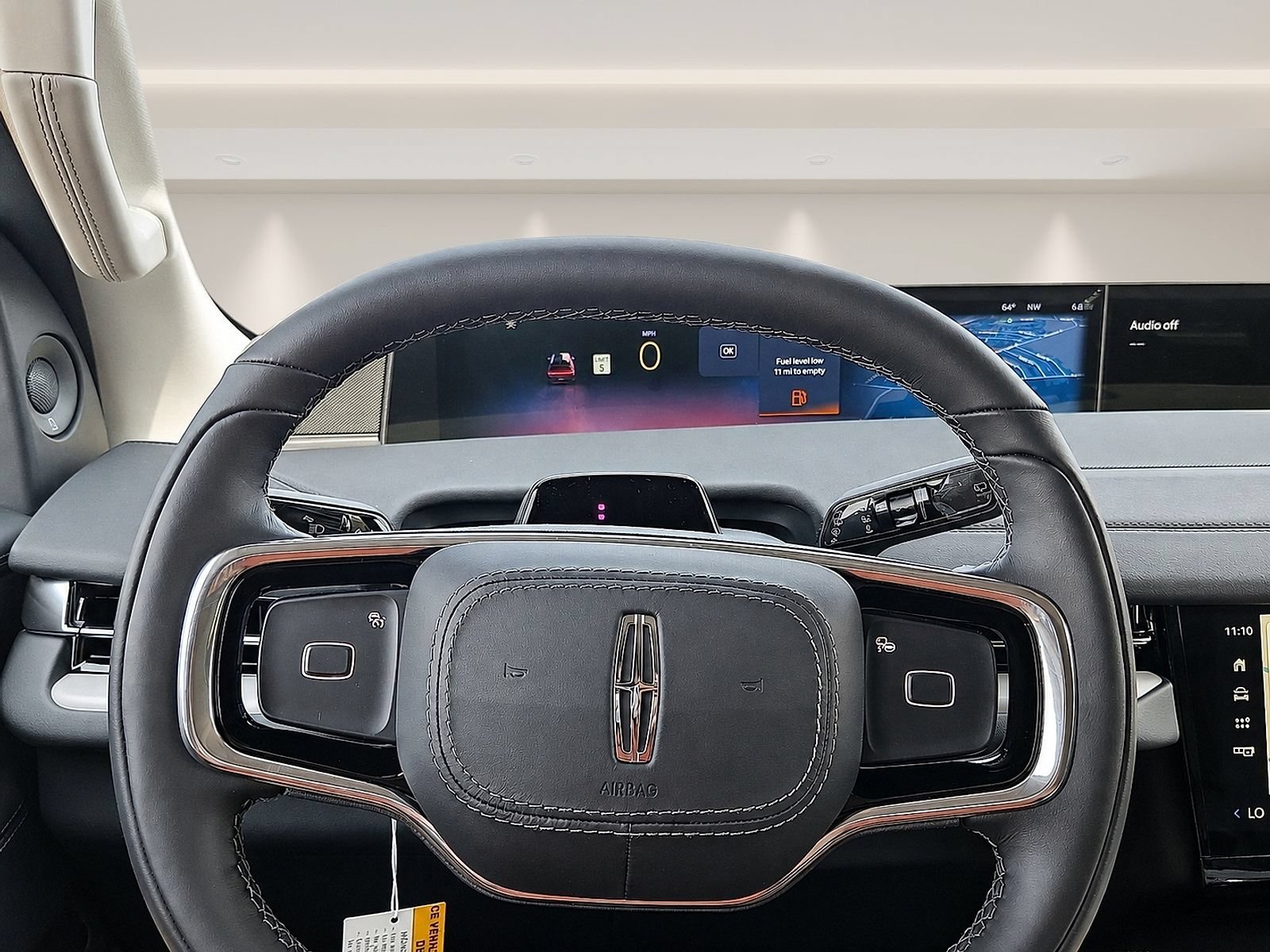 New 2027 Lincoln Navigator Premiere RWD image 19