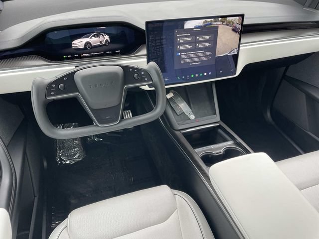 Used 2022 Tesla Model X Plaid AWD/4WD image 6