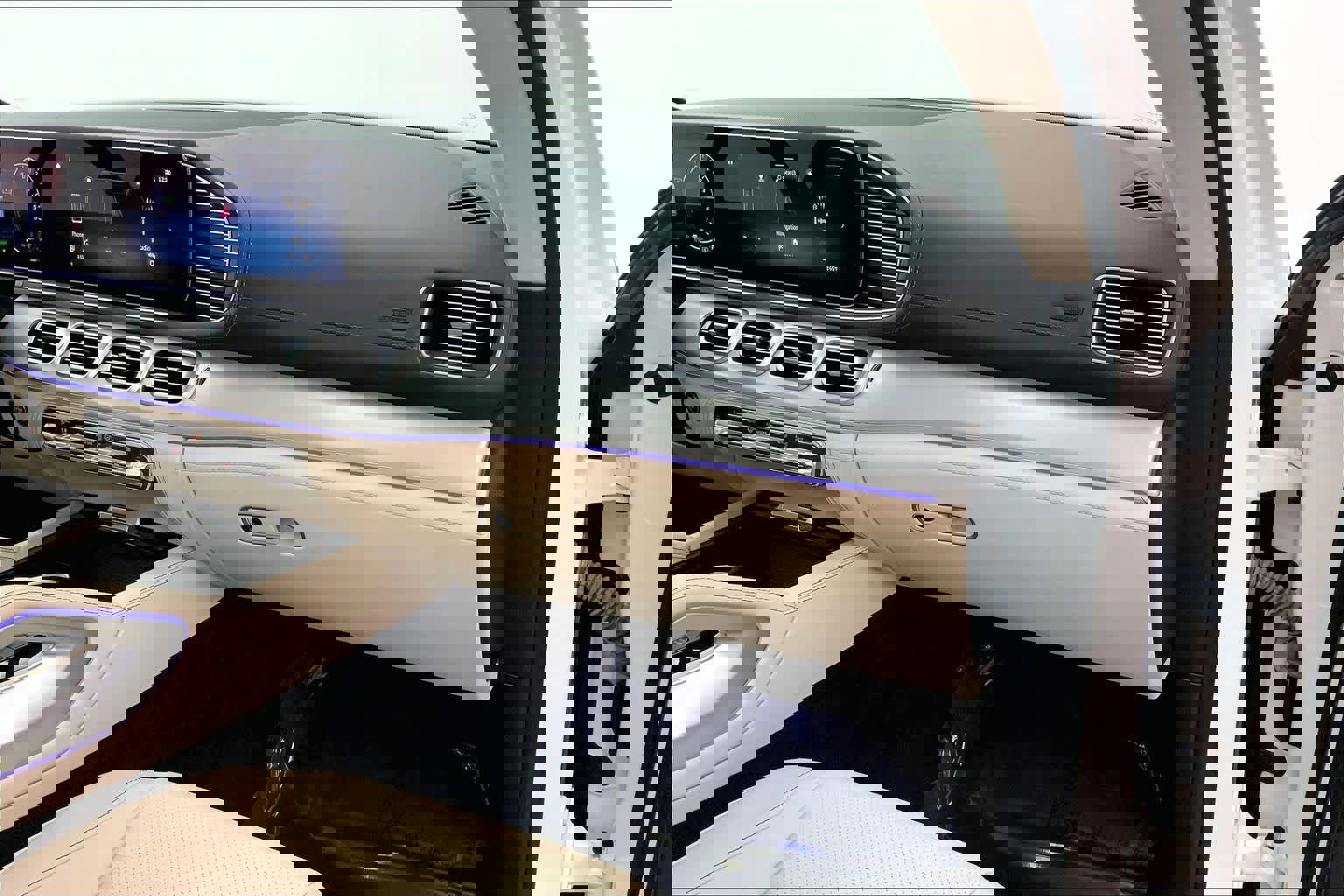 Used 2024 Mercedes-Benz GLE 450e 4MATIC image 27