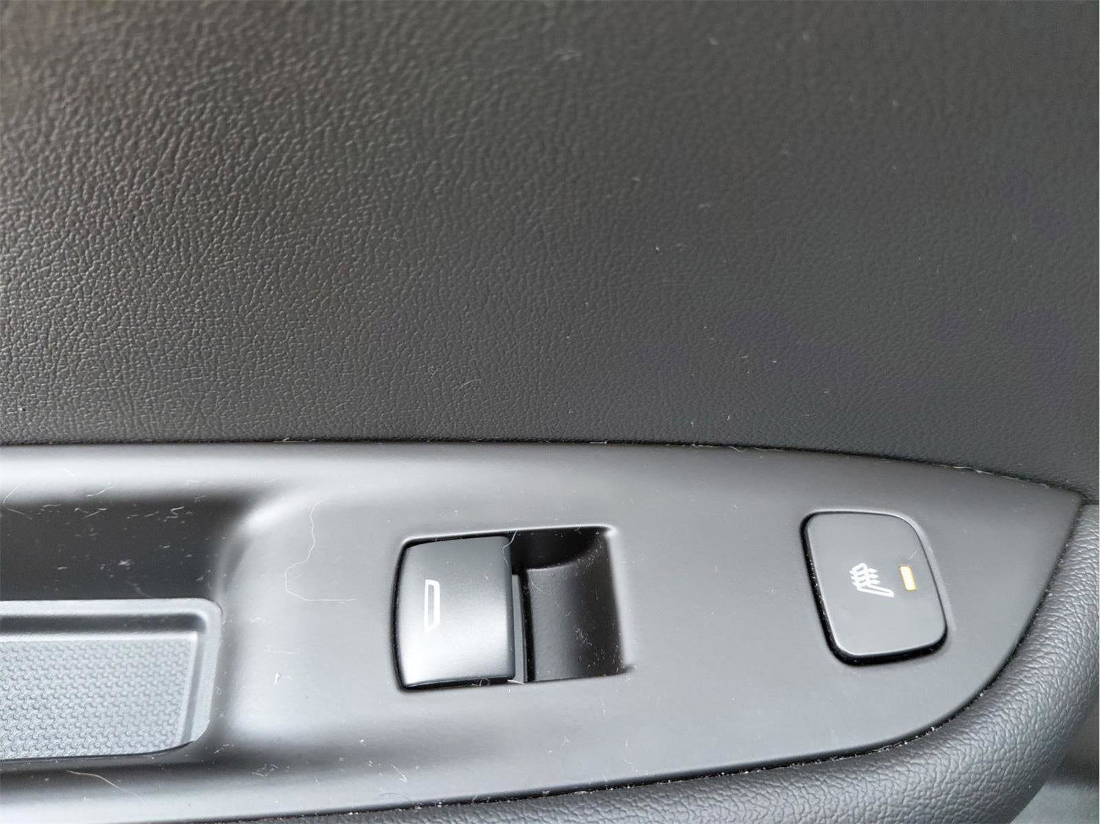 Used 2024 Chevrolet Blazer RS w/ Driver Confidence II Package image 24