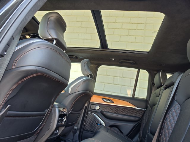 Used 2024 Jeep Grand Cherokee Summit AWD/4WD image 34