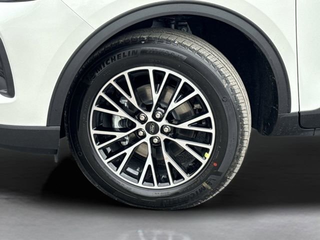 New 2026 Ford Escape SE w/ Class II Trailer Tow Package image 53