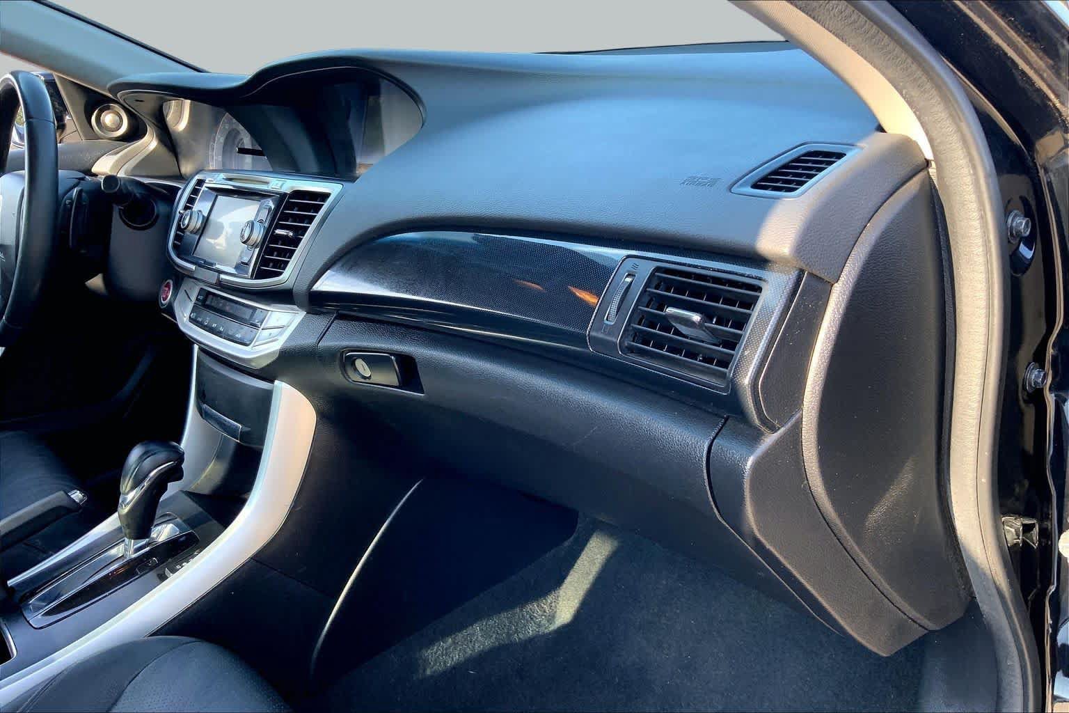 Used 2013 Honda Accord EX-L image 18