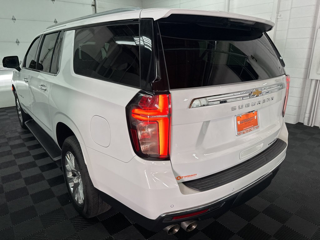 Used 2021 Chevrolet Suburban Premier w/ Premium Package AWD/4WD image 7