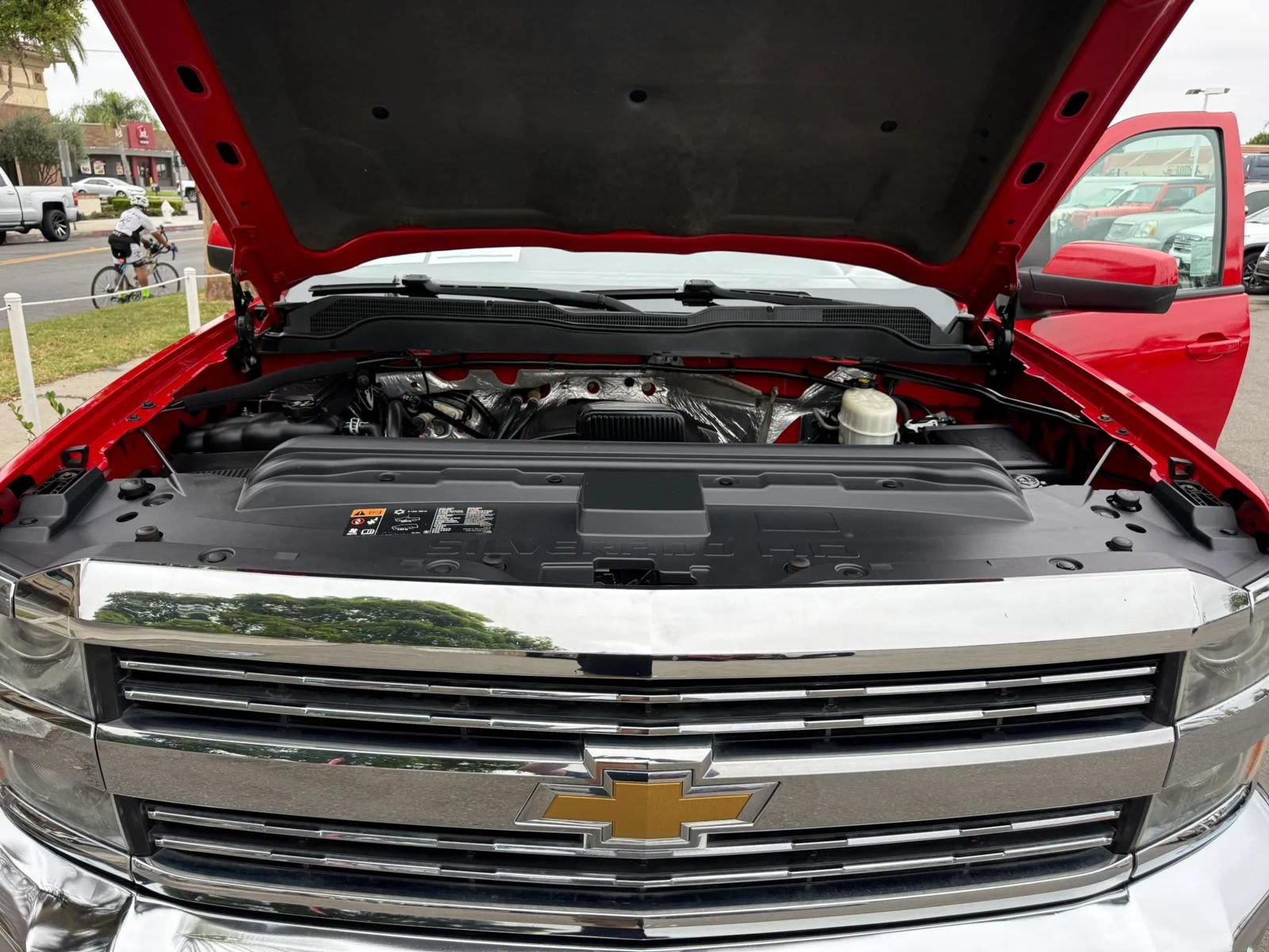 Used 2015 Chevrolet Silverado 2500 LT w/ LT Fleet Convenience Package AWD/4WD image 31