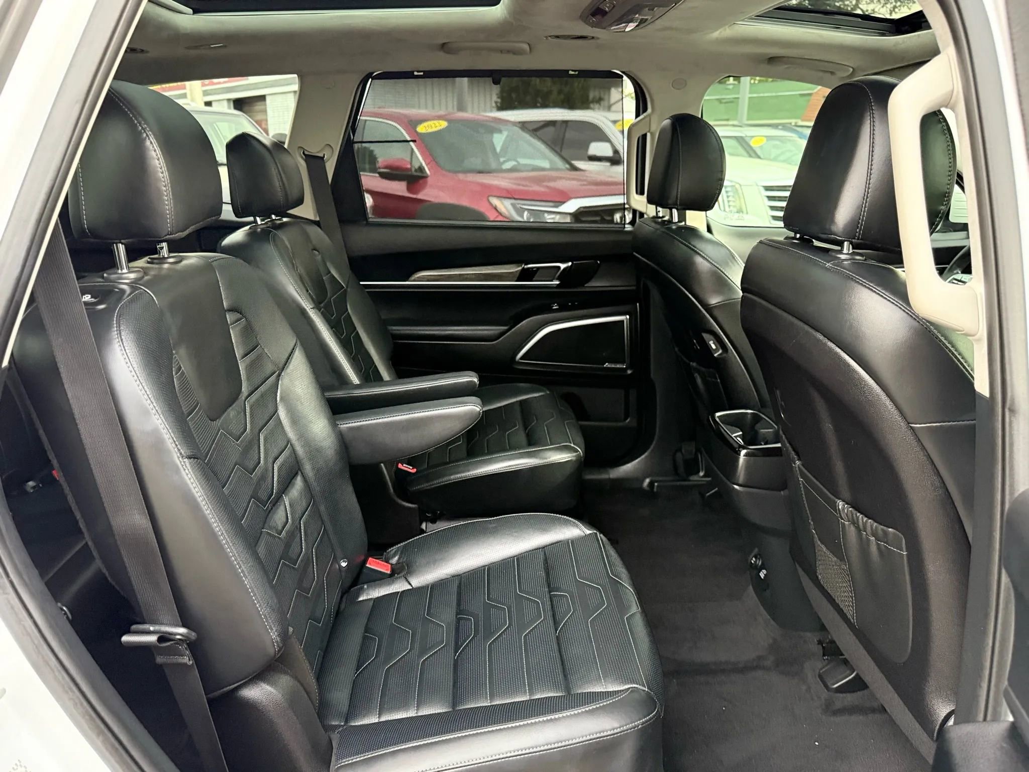 Used 2021 Kia Telluride SX w/ SX Prestige Package image 22