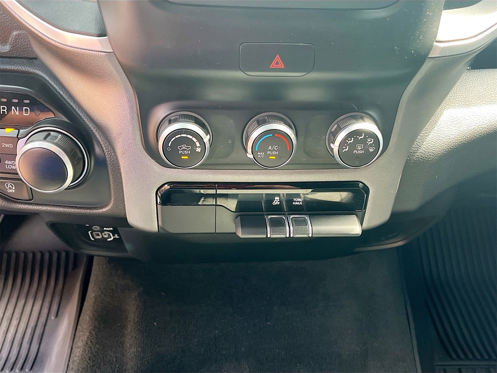 Used 2021 RAM 1500 Big Horn image 15