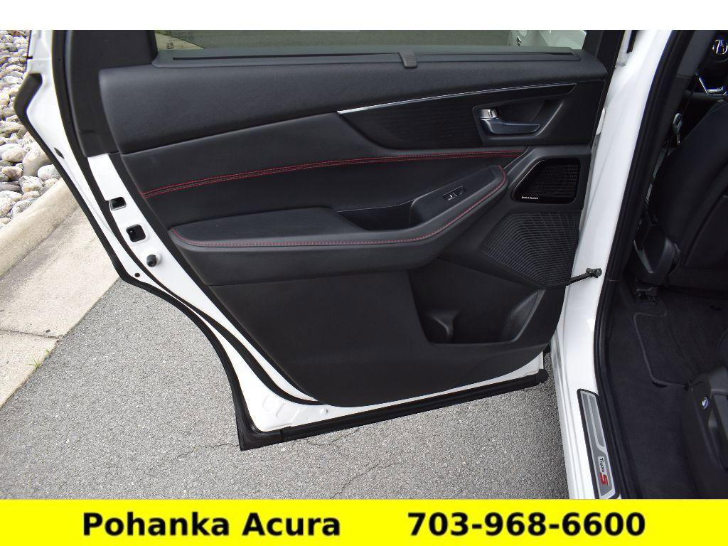 Used 2025 Acura MDX Type S AWD/4WD image 30