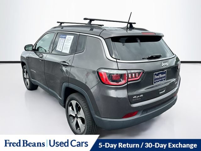 Used 2019 Jeep Compass Latitude w/ Popular Equipment Group AWD/4WD image 8
