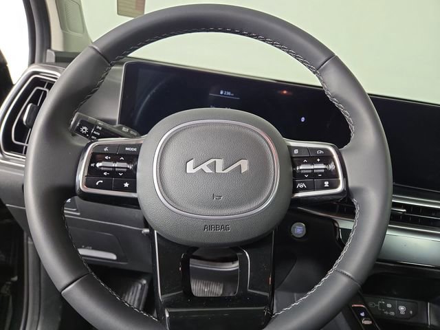 Certified 2025 Kia Sorento S image 23