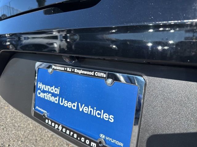 Certified 2023 Hyundai Venue SEL image 17