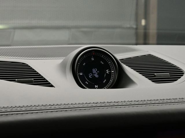 New 2026 Porsche Cayenne GTS image 12