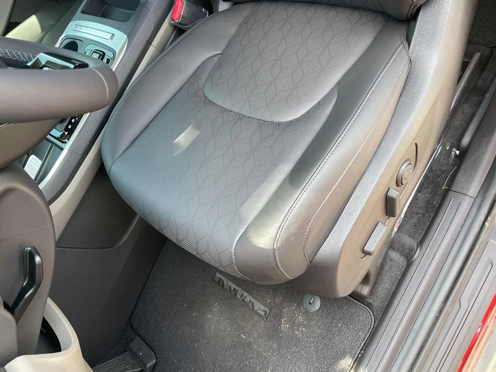 New 2026 Kia Carnival EX FWD image 22