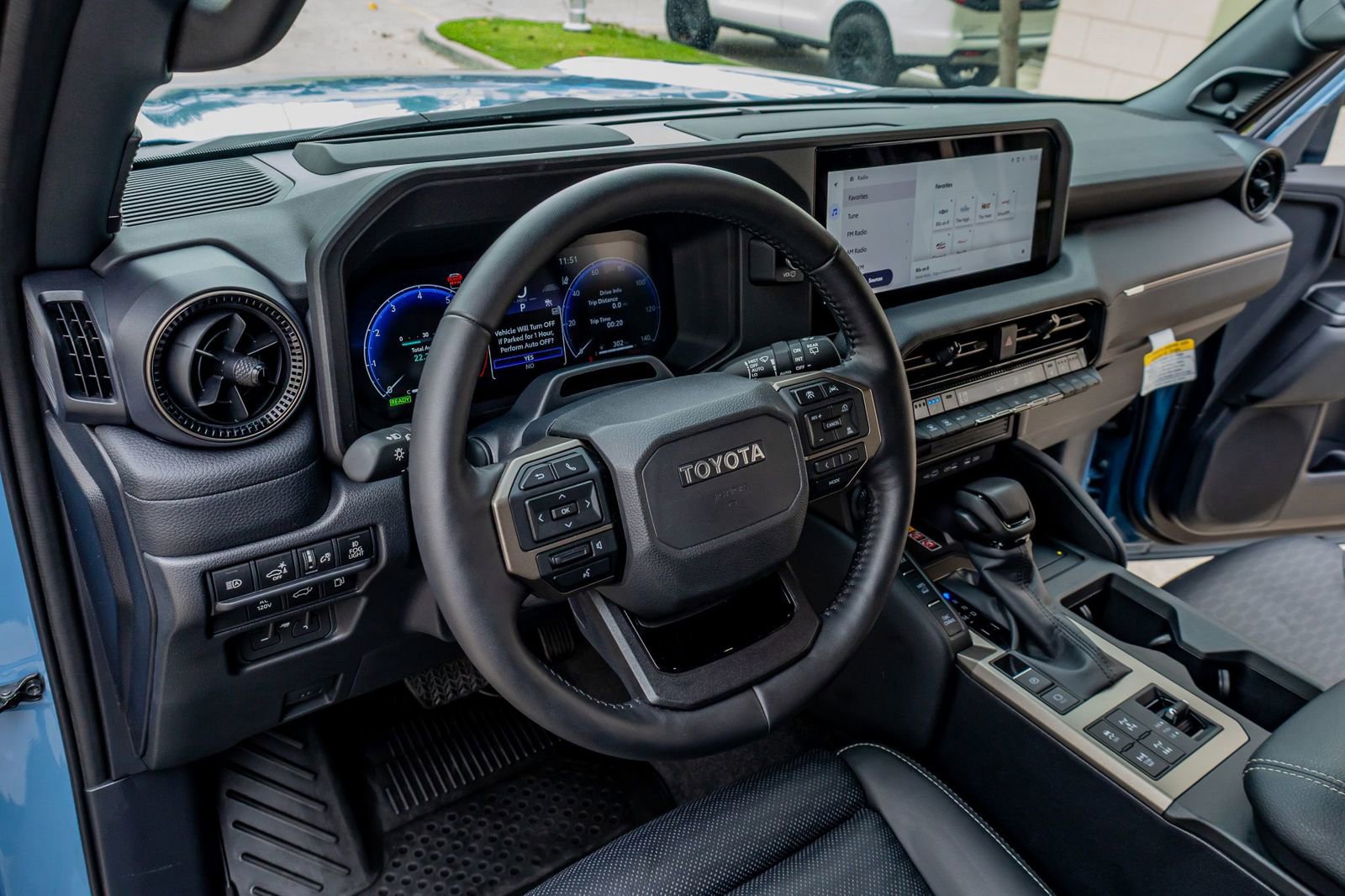 Used 2025 Toyota Land Cruiser w/ Premium Package image 17