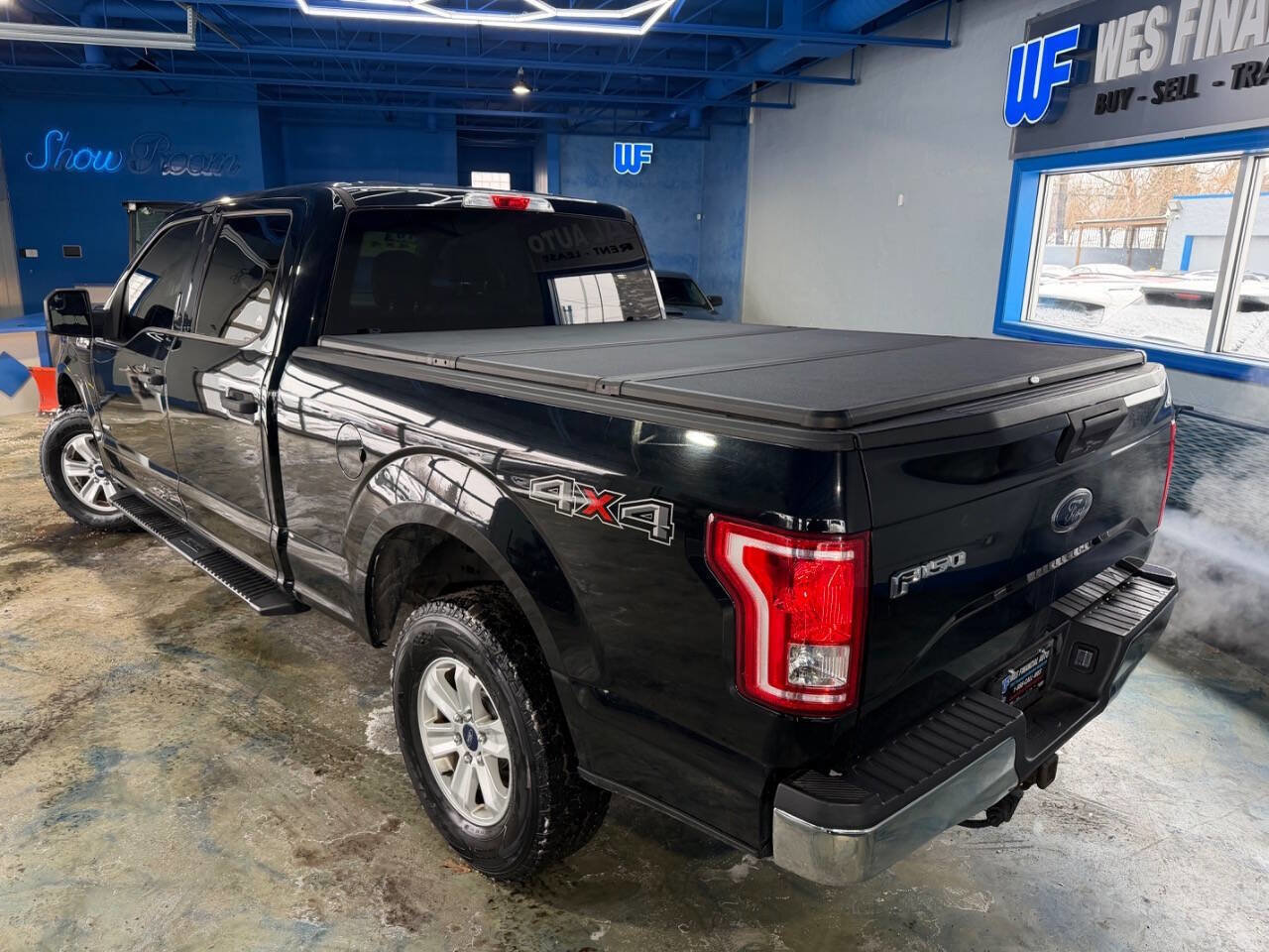 Used 2016 Ford F150 XLT image 3