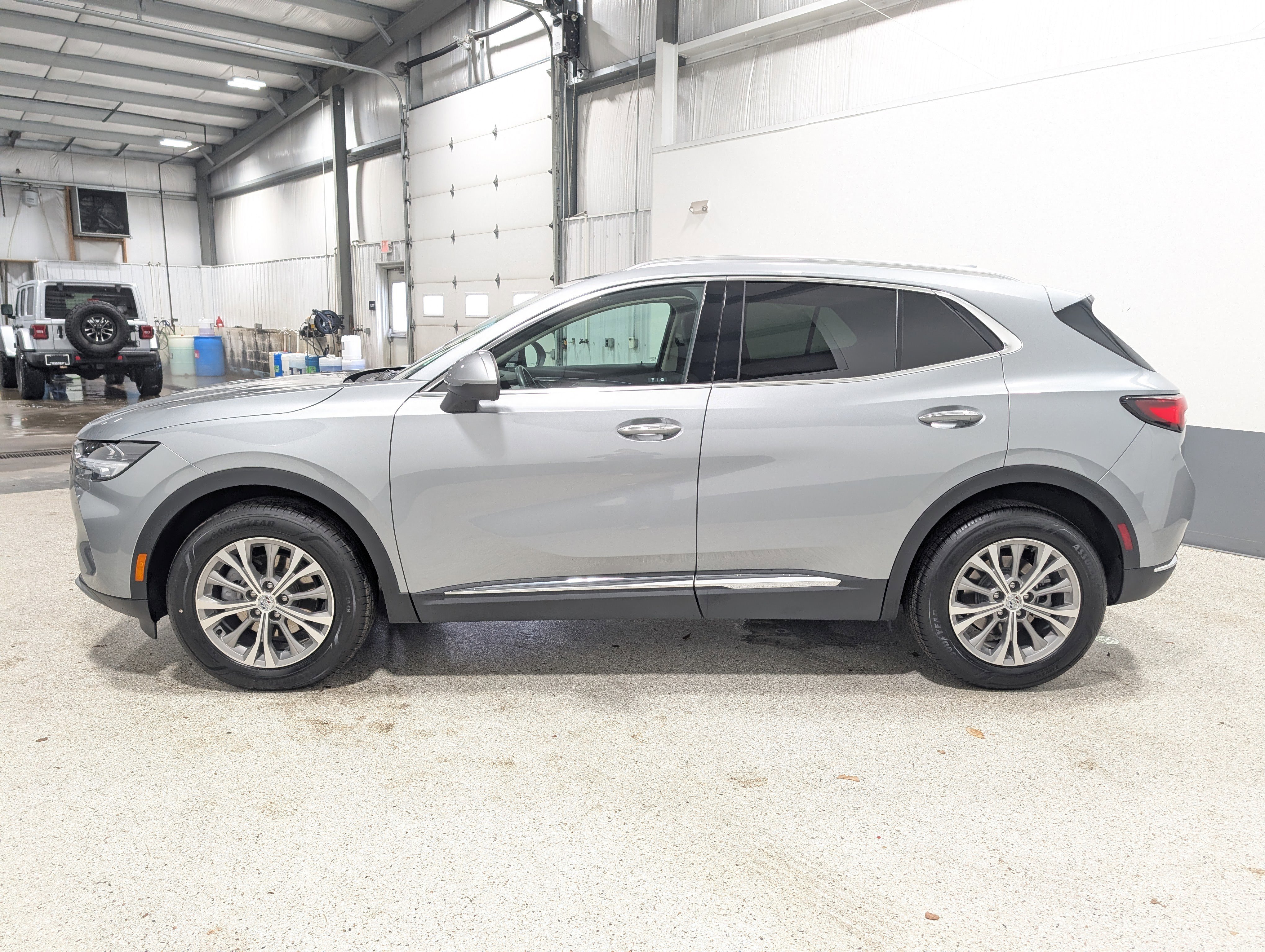 Used 2023 Buick Envision Preferred image 6