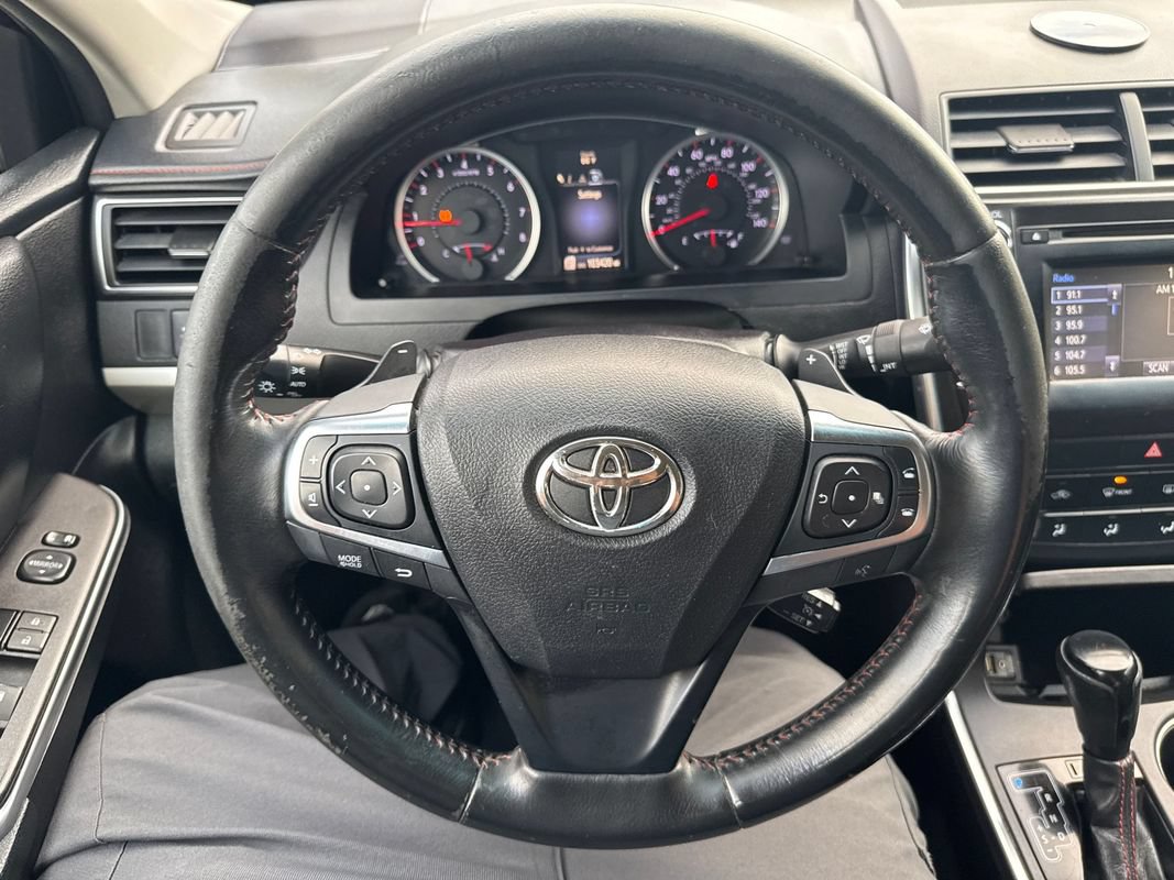 Used 2016 Toyota Camry SE FWD image 24