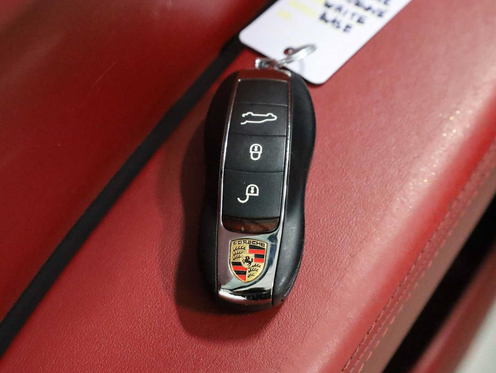 Used 2016 Porsche Cayenne AWD/4WD image 43