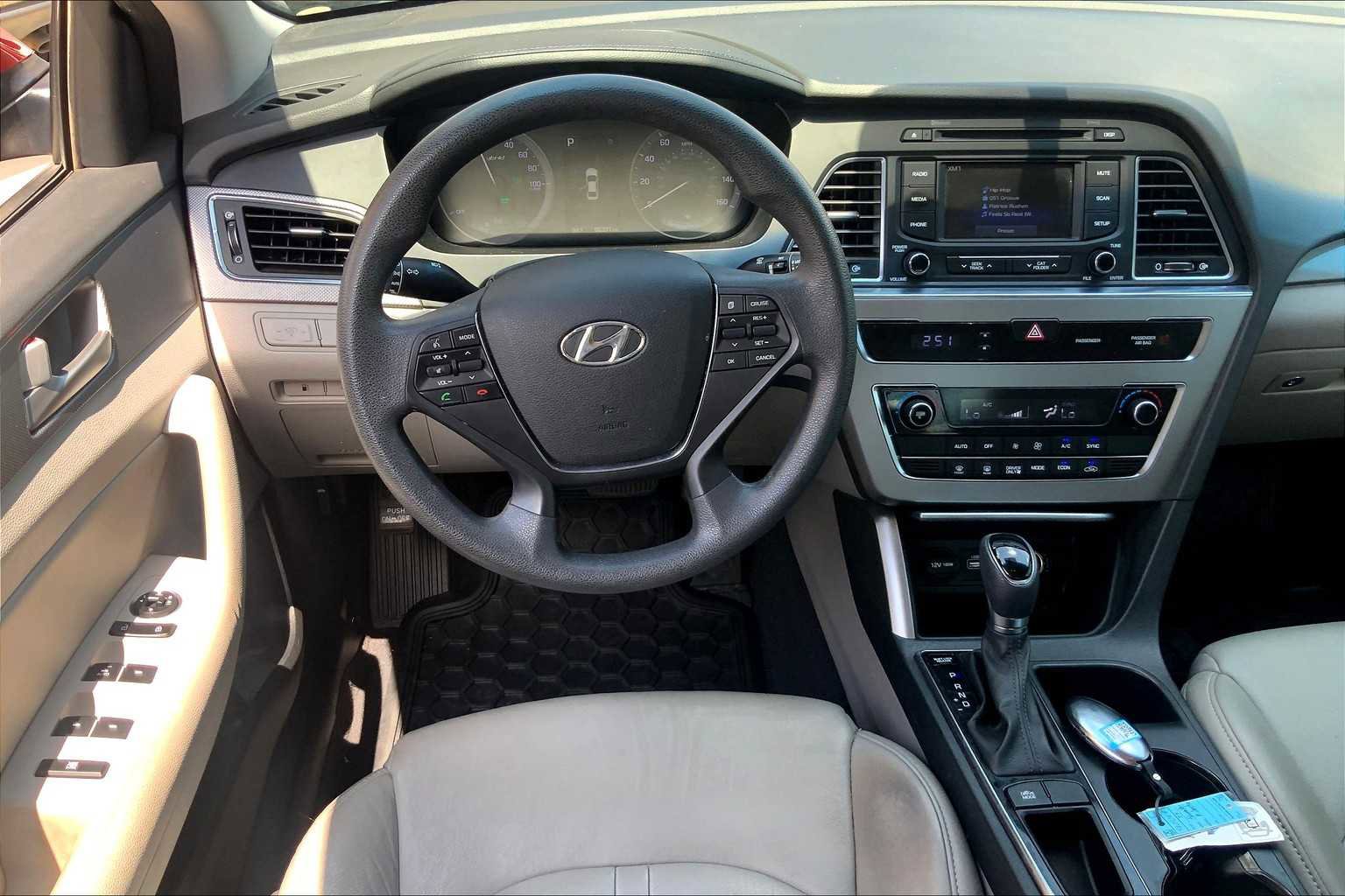 Used 2016 Hyundai Sonata SE image 6