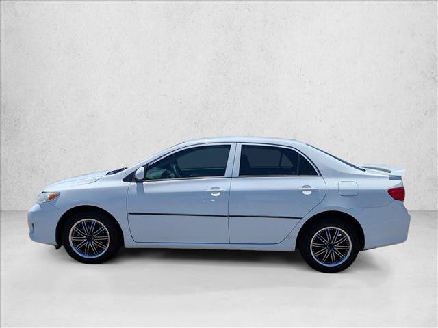 Used 2010 Toyota Corolla LE FWD image 9