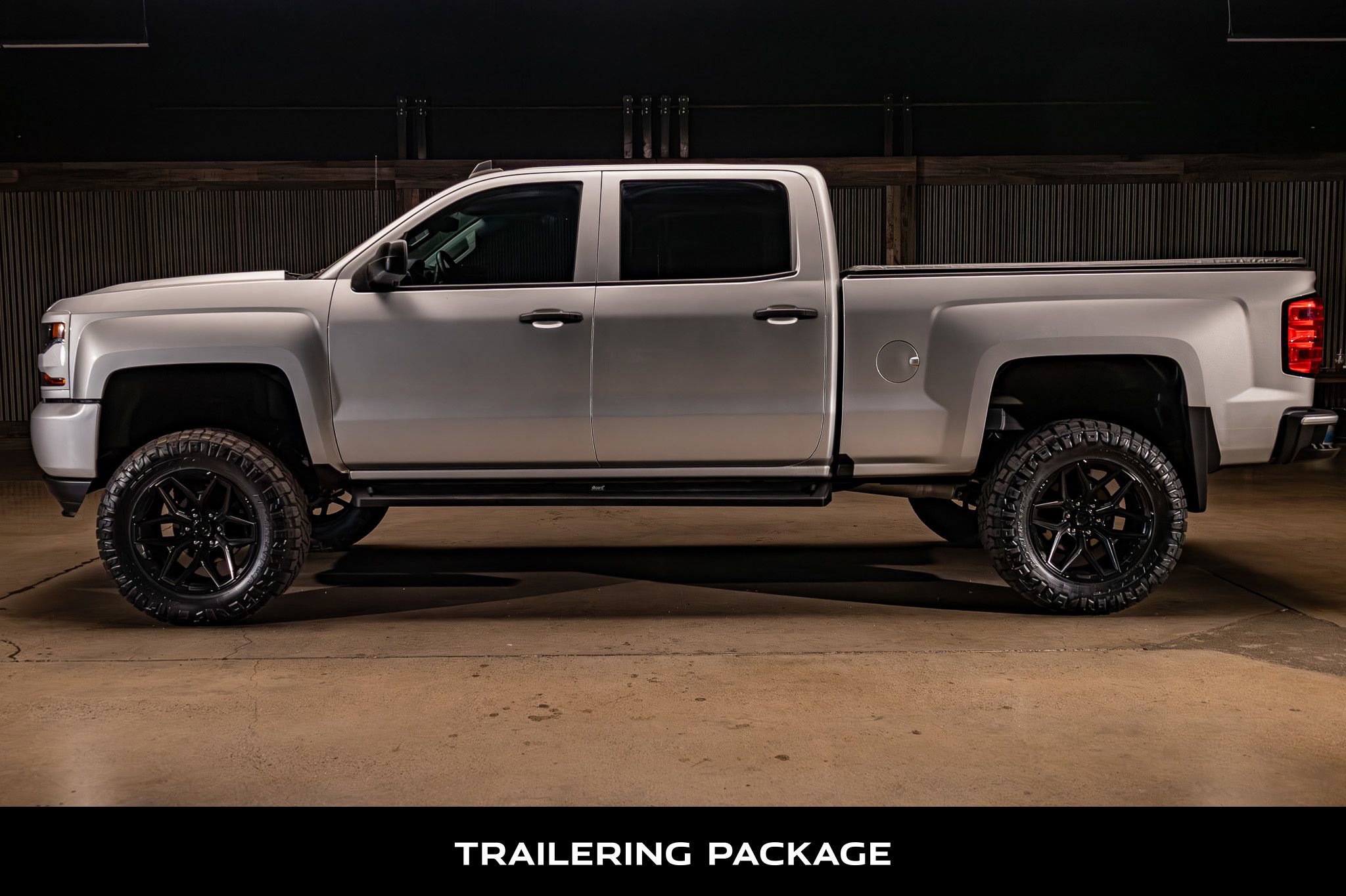 Used 2018 Chevrolet Silverado 1500 Custom w/ Custom Value Package AWD/4WD image 6