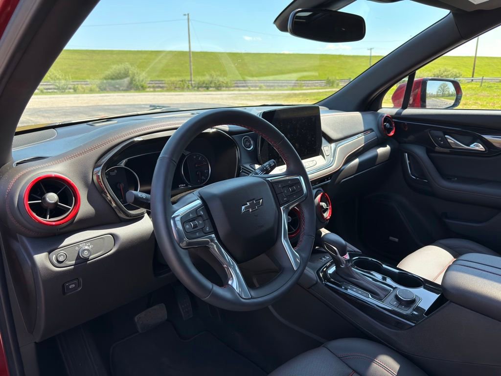 Used 2023 Chevrolet Blazer RS w/ Enhanced Convenience Package AWD/4WD image 20