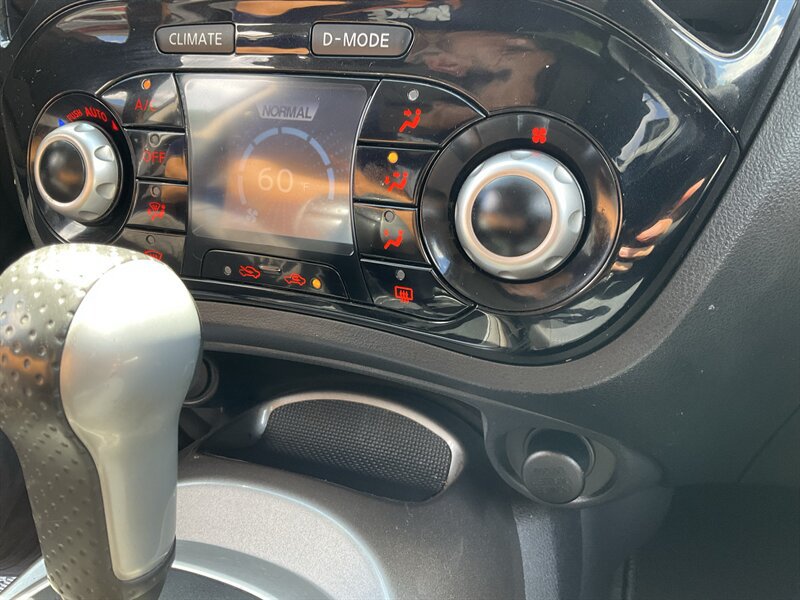 Used 2016 Nissan Juke SV w/ Technology Package AWD/4WD image 31
