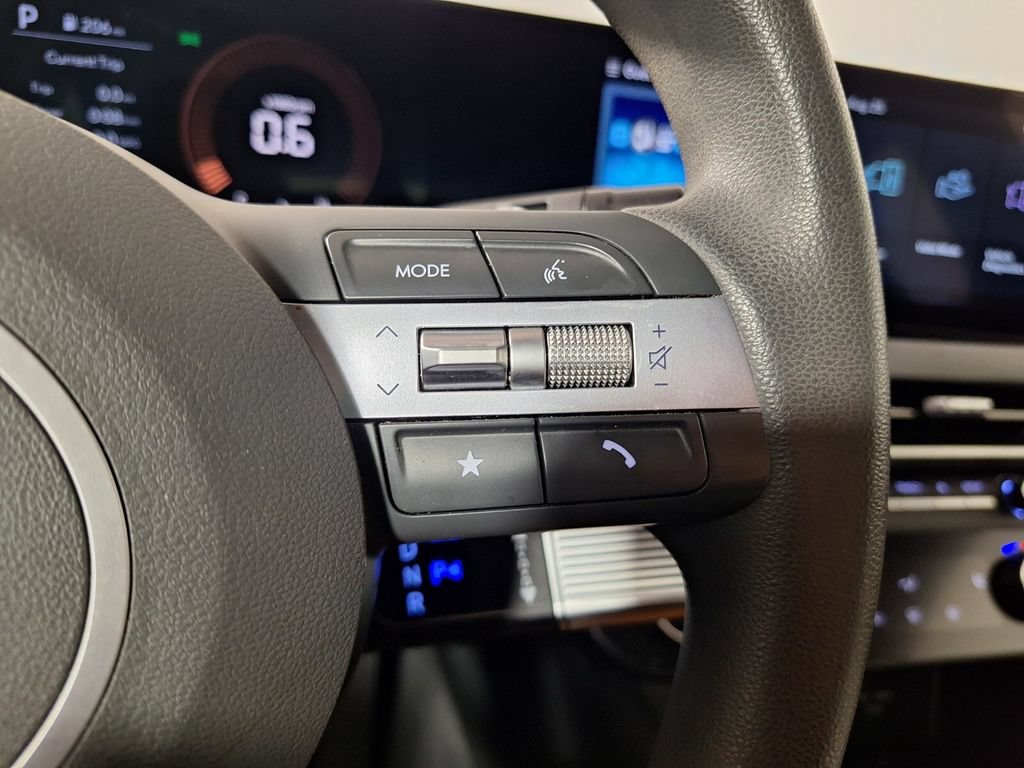 Used 2025 Hyundai Sonata SEL FWD image 20