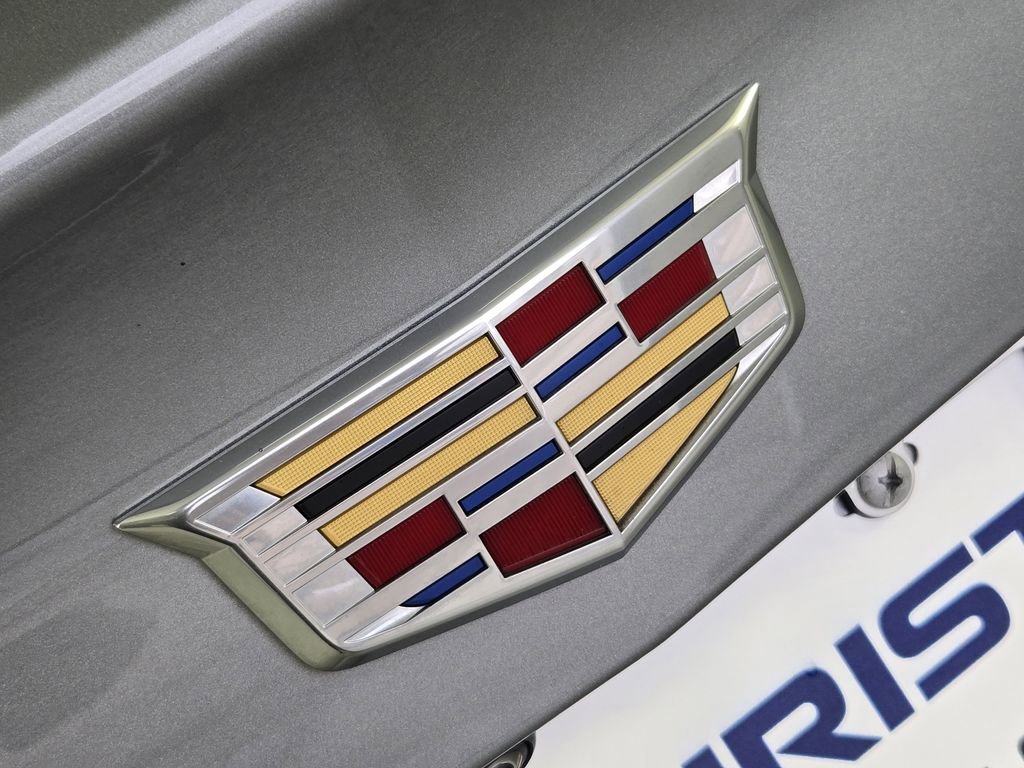 Used 2024 Cadillac XT4 Sport image 11